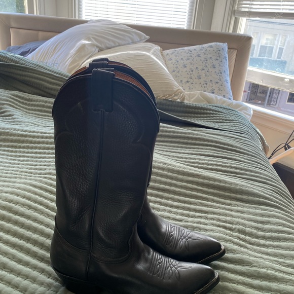 SOLD - Picture 3 of 9